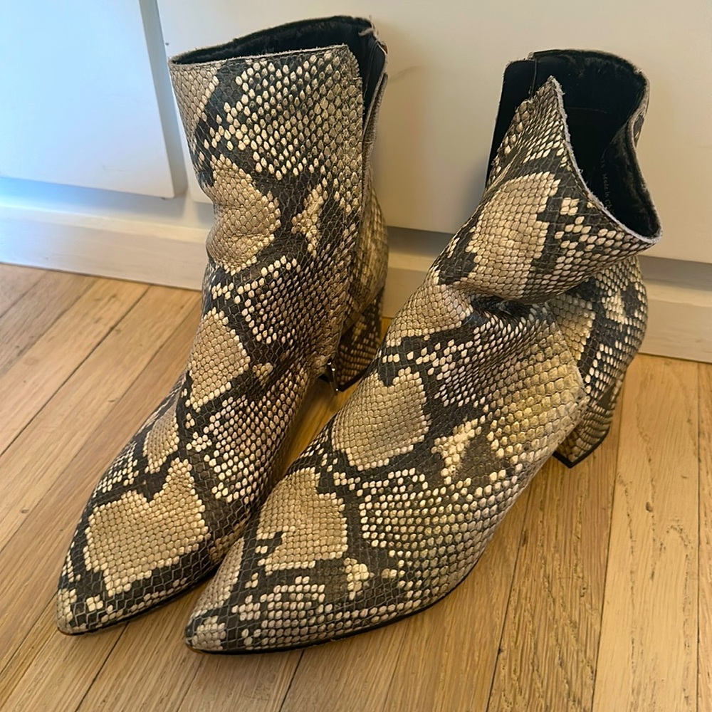Dolce vita snake skin booties size 7.5